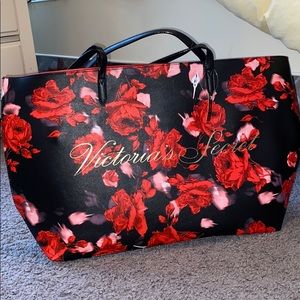 Vs Tote